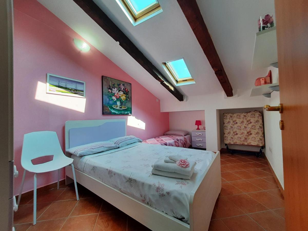 Bed & Breakfast La Mansarda Νάπολη Εξωτερικό φωτογραφία